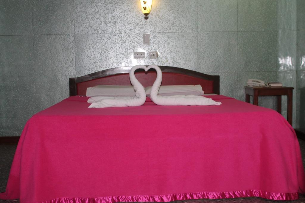 Obdulia'S Business Inn Dumaguete City Pokoj fotografie